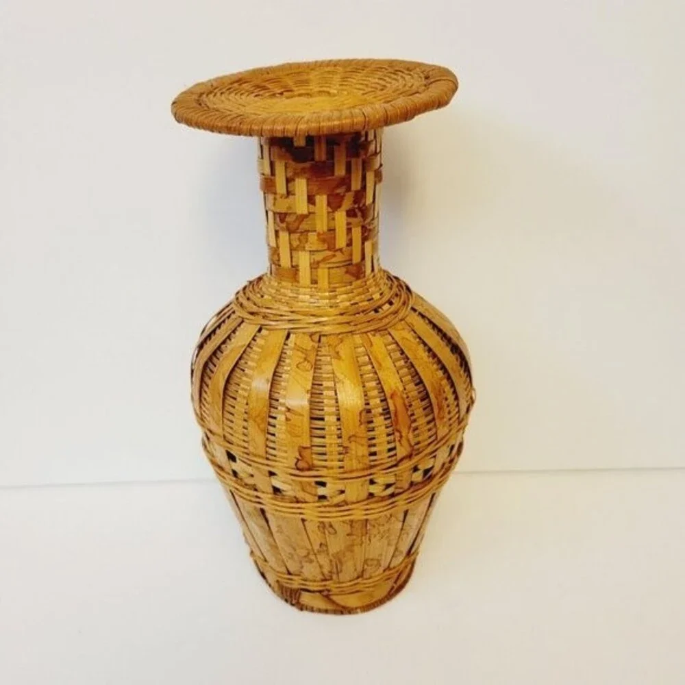 Handmade Bottle Neck Wicker Basket
